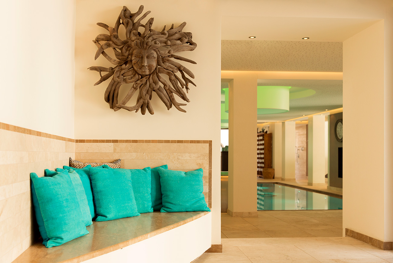 Family Spa des 4 Sterne Hotel Bergwelt in den Ötztaler Alpen Family Spa des 4 Sterne Hotel Bergwelt in den Ötztaler Alpen