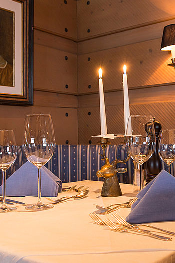 Candlelight Dinner in der Romantikstube im Skihotel Bergwelt in den Ötztaler Alpen