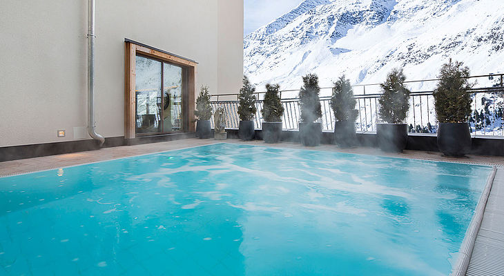 Höchstgelegener Outdoor-Pool der Alpen: Solebecken mit gesundem Salzwasser